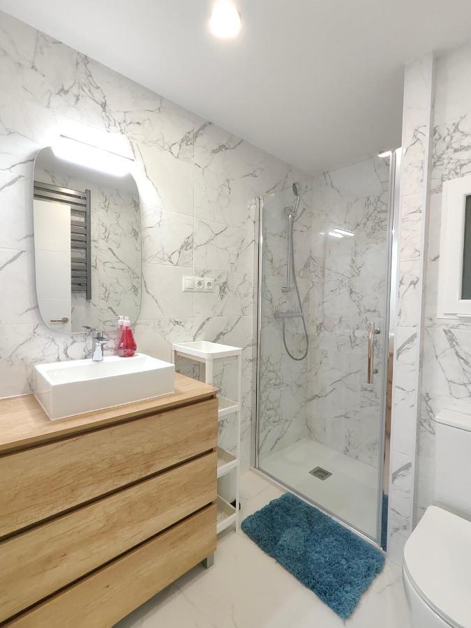 Fantastic Apartment Sant Adria Beach Sant Adria de Besos Bagian luar foto