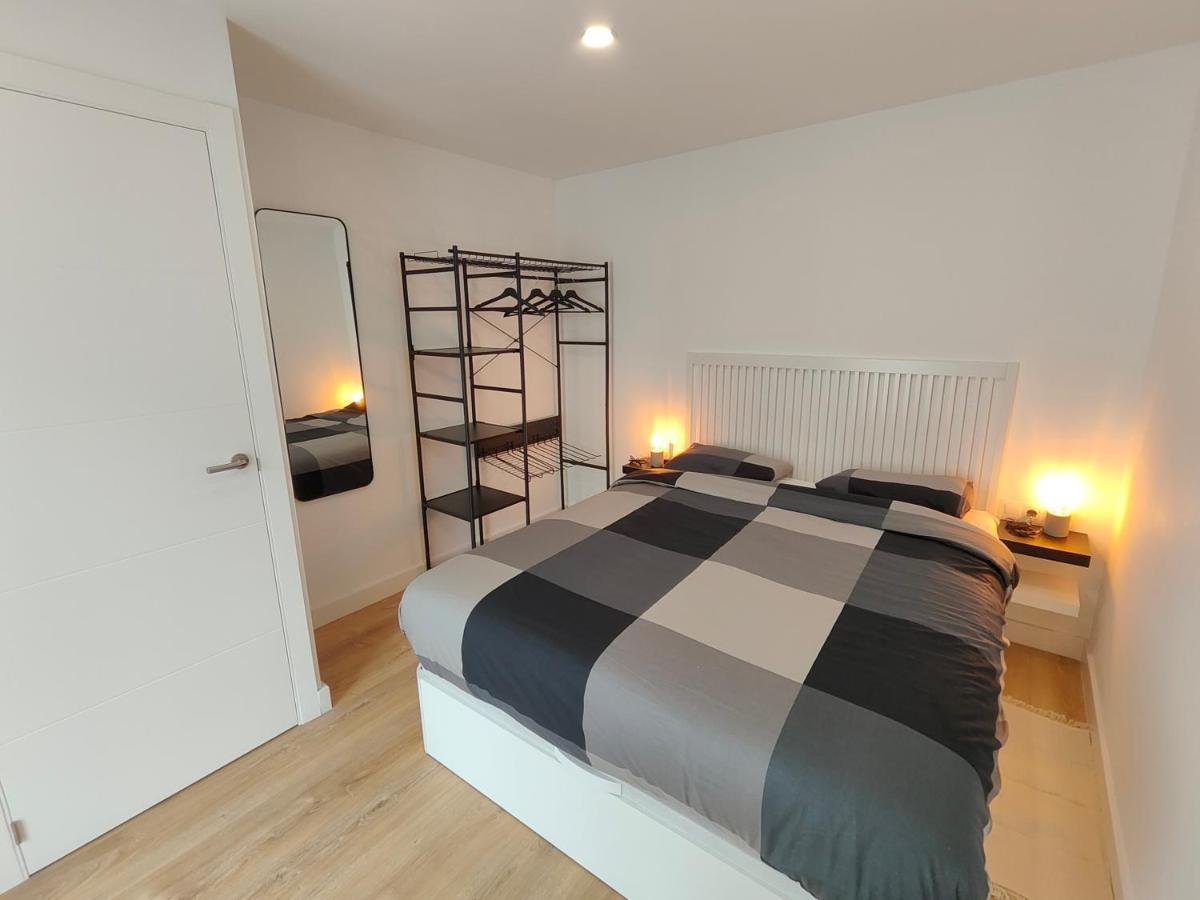 Fantastic Apartment Sant Adria Beach Sant Adria de Besos Bagian luar foto